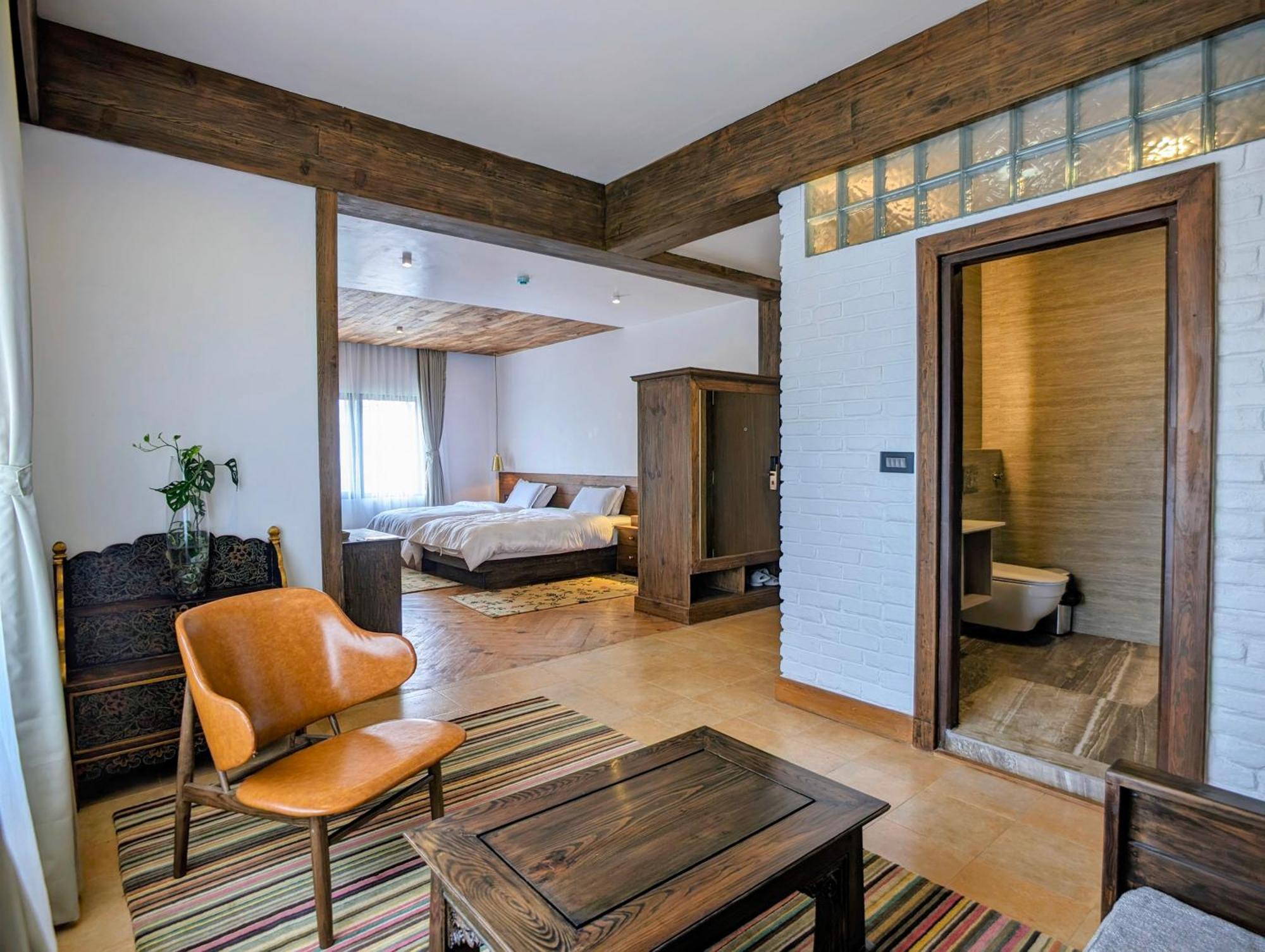 Uma Residence And Suites Kathmandu Exterior photo