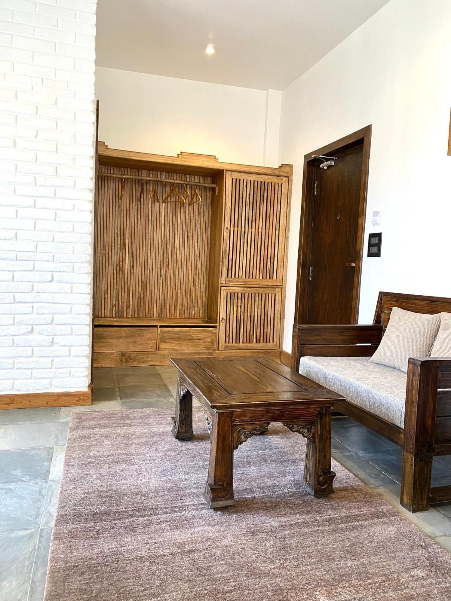 Uma Residence And Suites Kathmandu Exterior photo