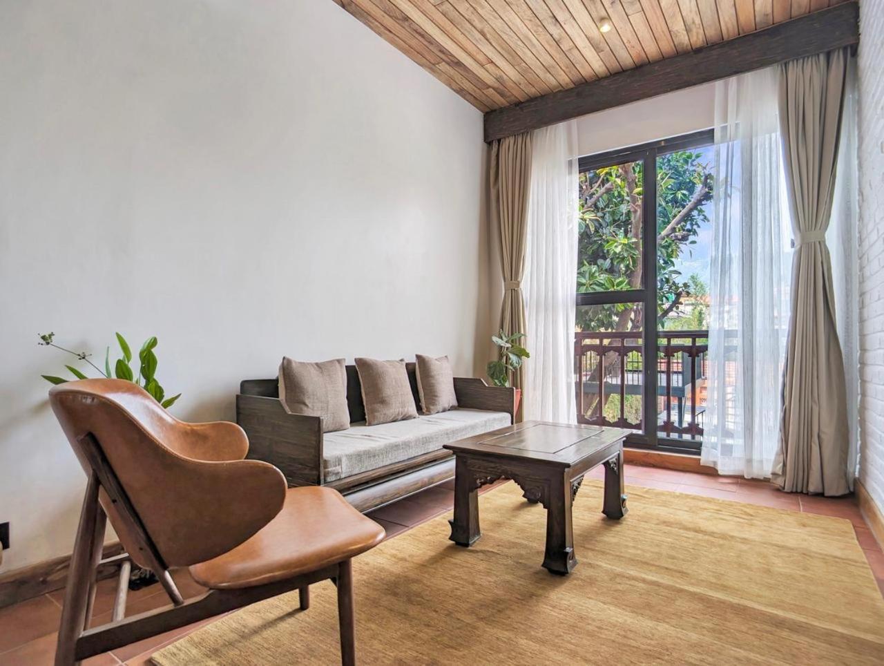 Uma Residence And Suites Kathmandu Exterior photo